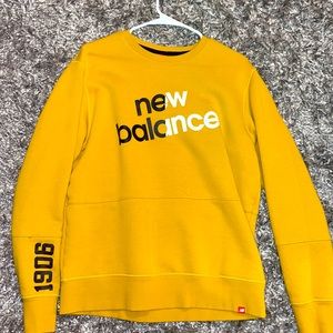New balance crew neck